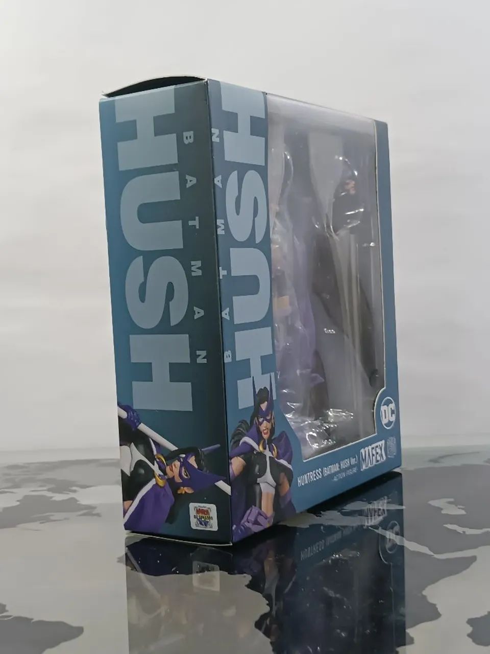 Medicom Mafex Huntress Batman Hush ver - Hobbies e coleções