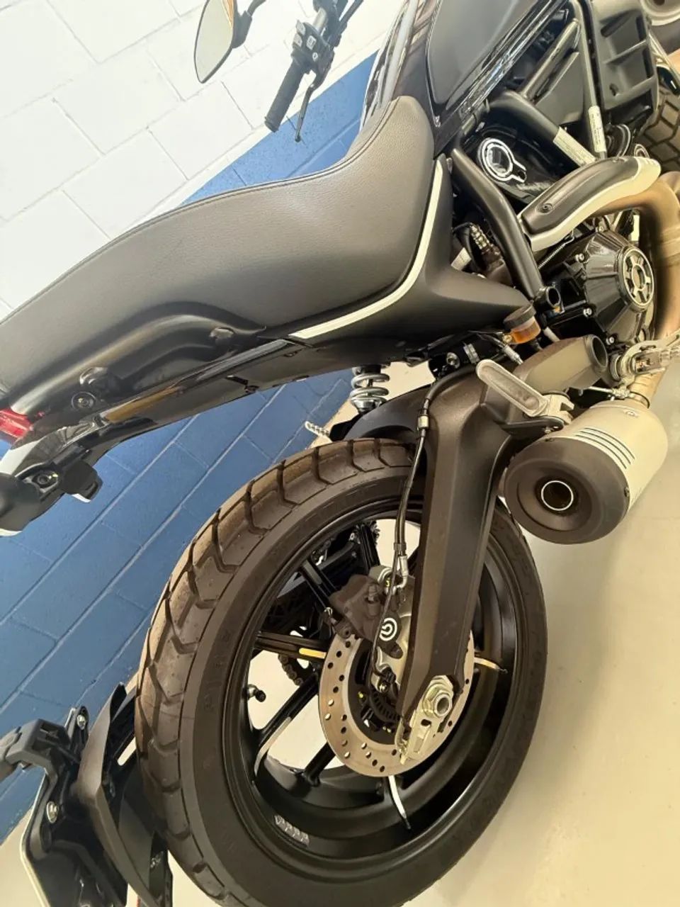 DUCATI Scramber  - Foto 2