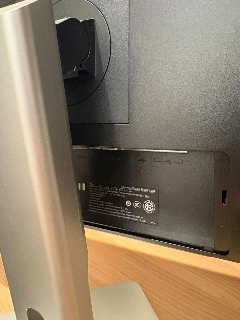 Monitor DELL P2414H - 24 Polegadas - Foto 2