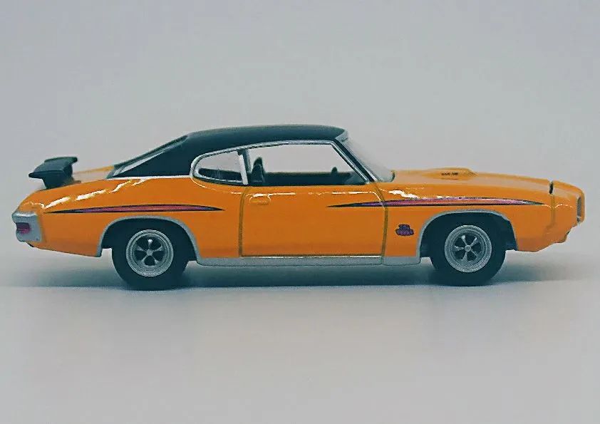 Miniatura do filme Jovens, Loucos e Rebeldes. - Foto 3