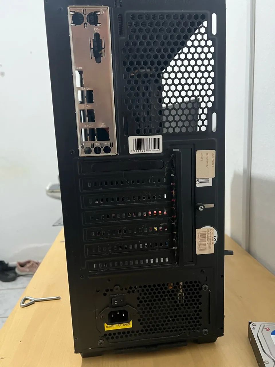 Gabinete Neologic com vidro e Fonte 500W Neologic NL500B  - Foto 2