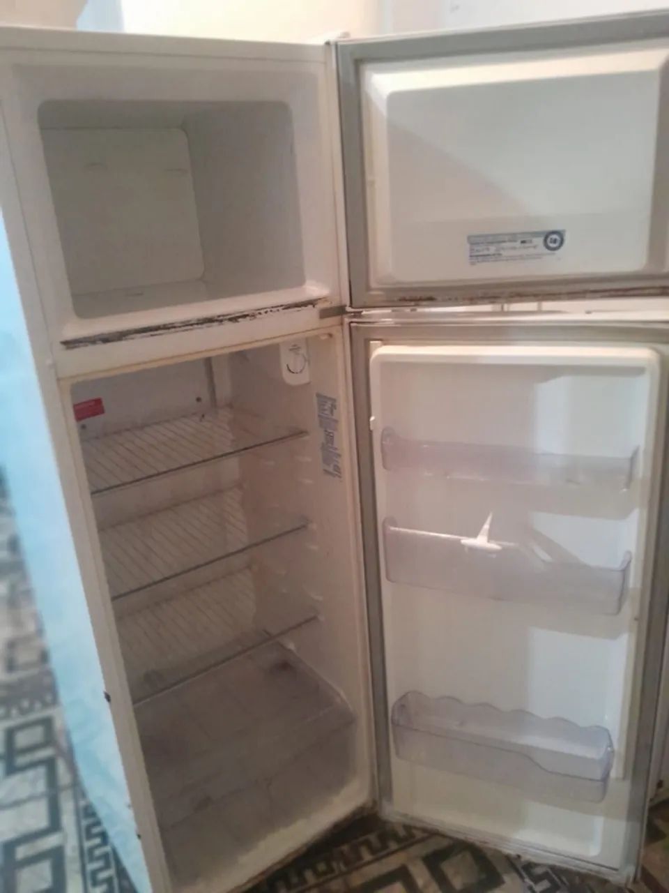 Geladeira Electrolux 220V - Foto 2