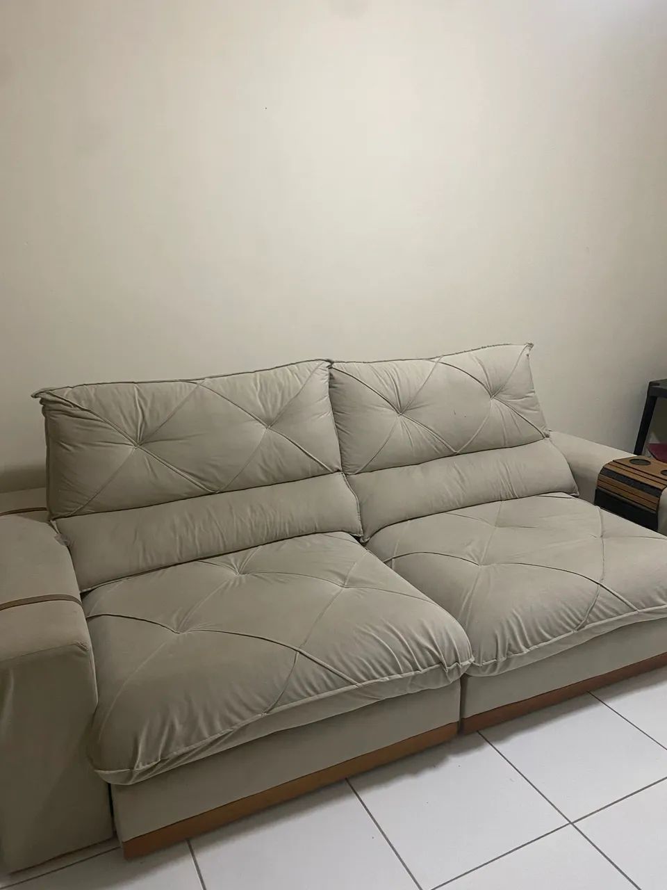 SOFÁ RETRÁTIL E RECLINÁVEL 2,40M - EXCELENTE ESTADO - Foto 4