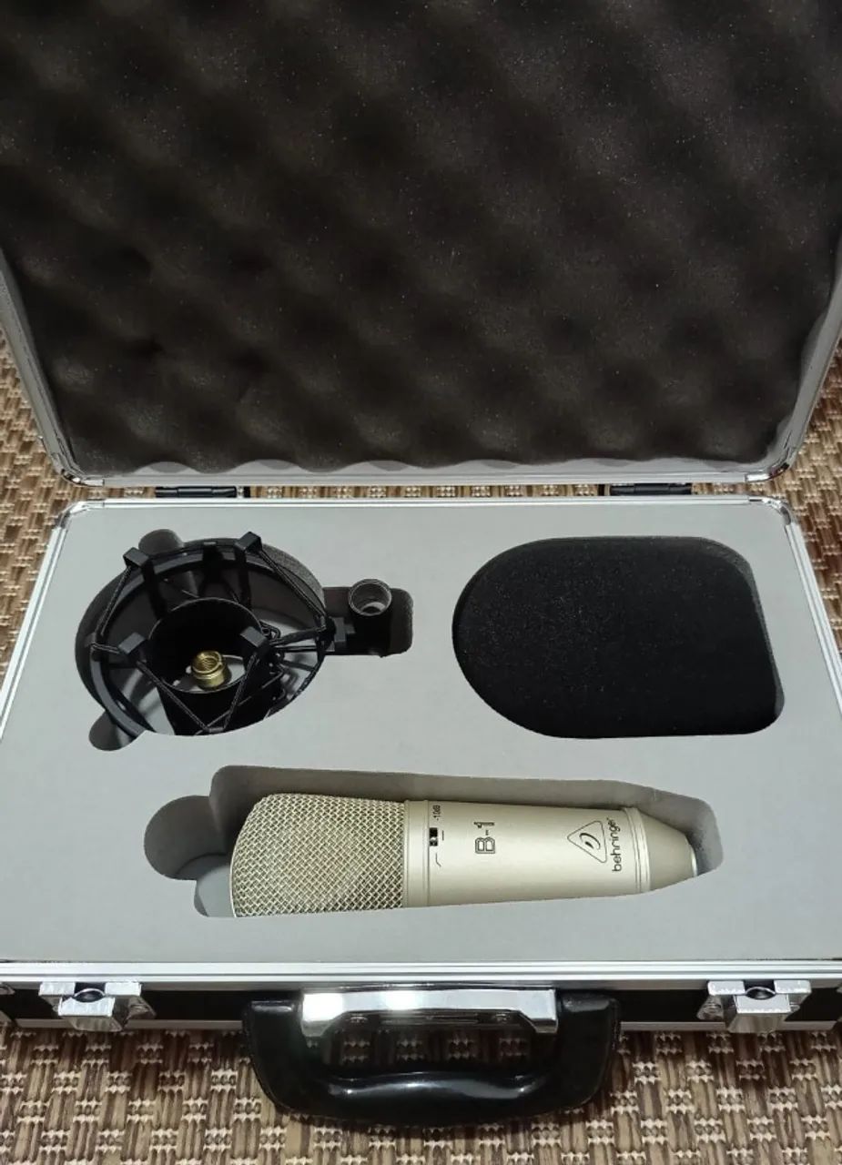 Microfone Condensador Behringer B1 Com Case - Foto 3