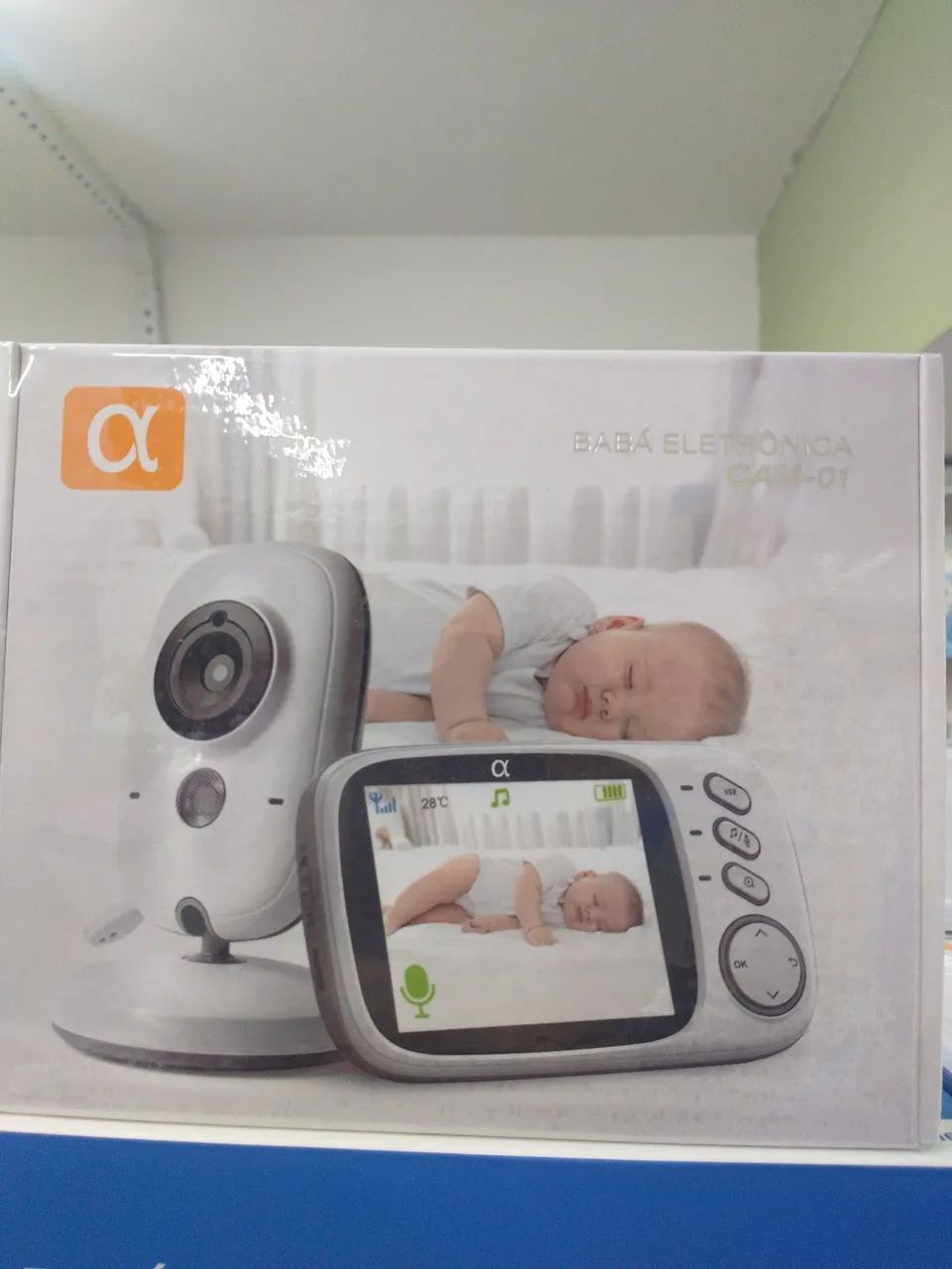 Baba eletrônica com câmera nova na caixa