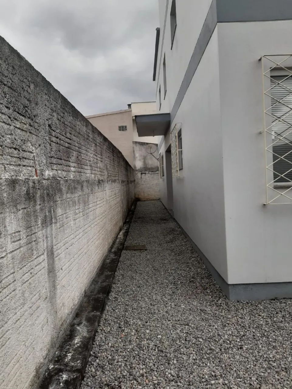 Aluga-se apartamento no Aririu  - Foto 2