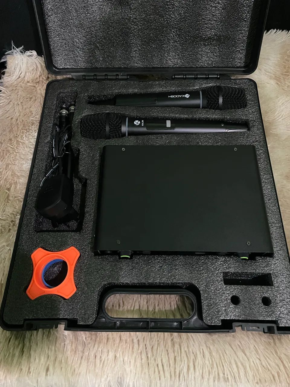 Microfone Kadosh duplo no case. - Foto 3