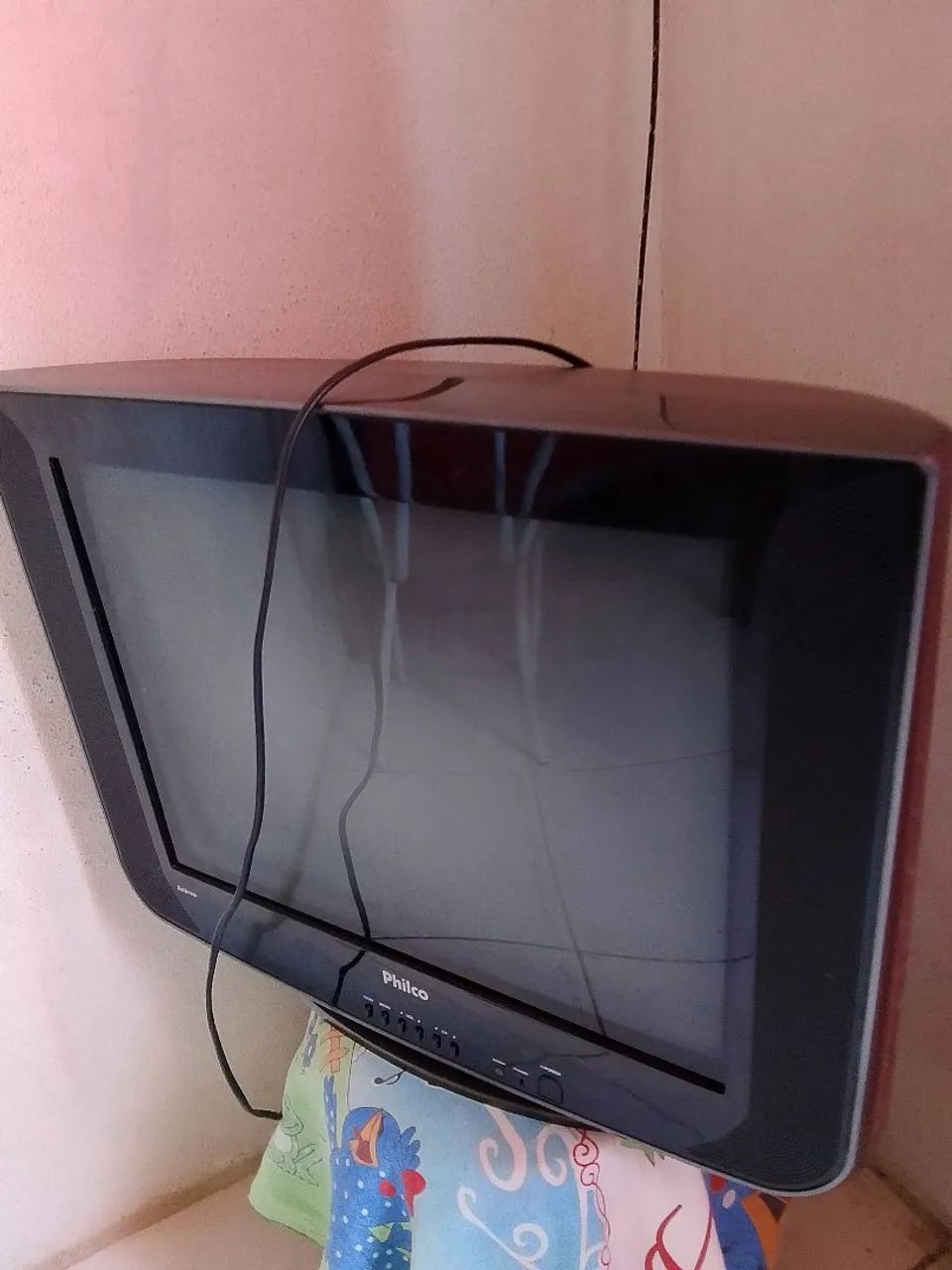 Televisão se está a venda,,, está funcionando,??