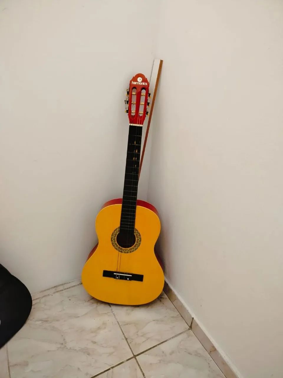 Violão harmonics