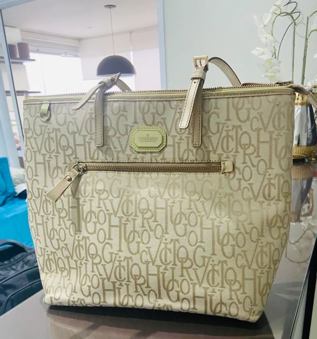 Bolsa da Victor Hugo usada apenas uma vez, praticamente nova. - Foto 2