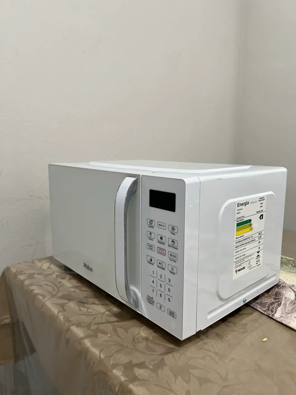 Microondas Philco 20L em estado de zero.
