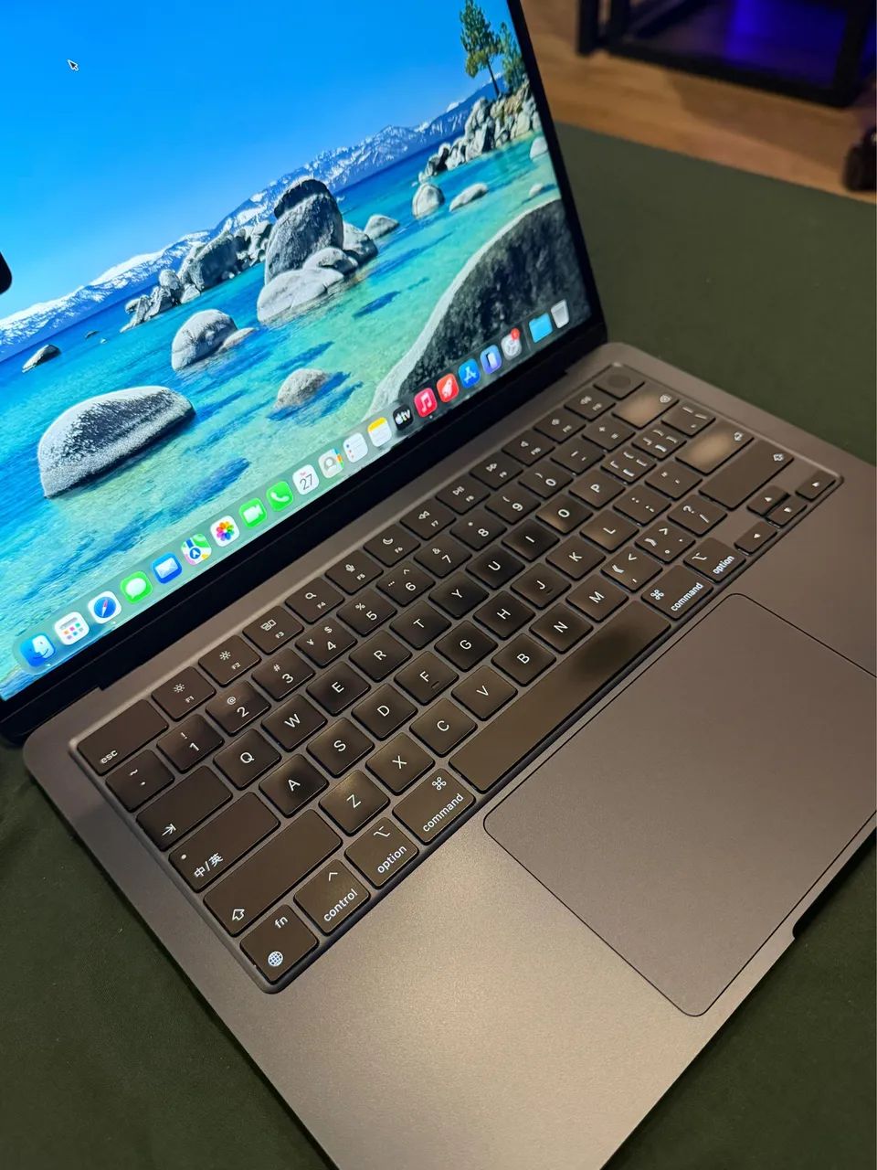 MacBook M2 - 2022 - Foto 3