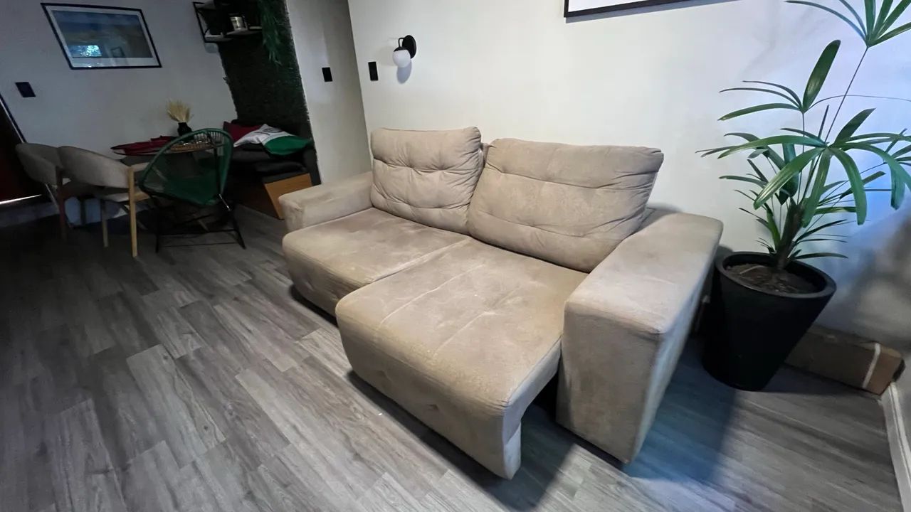 Sofá retrátil e reclinável 2,10 - Foto 4