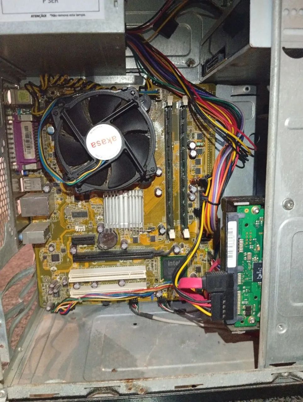 Computador Pentium E5300 + GT 210  - Foto 4