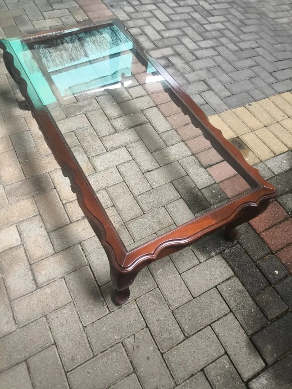 MESA DE CENTRO COM TAMPO DE VIDRO