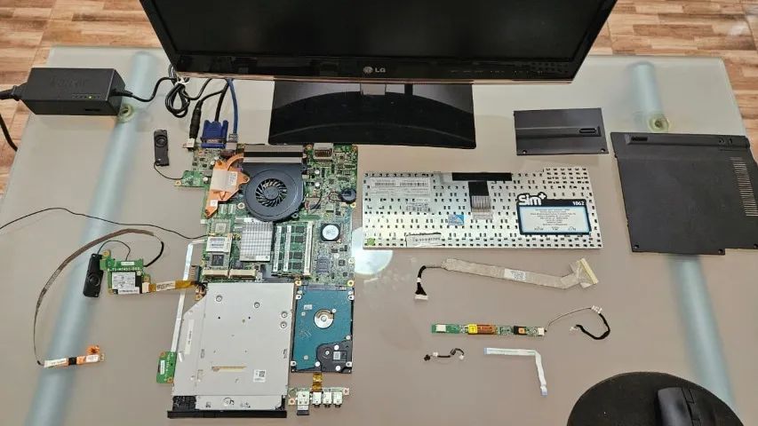 Notebook Positivo Sim+ 1062 (partes & peças) - Foto 2
