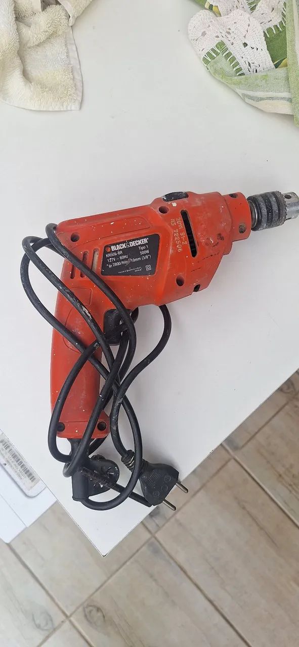 Furadeira Black & Decker