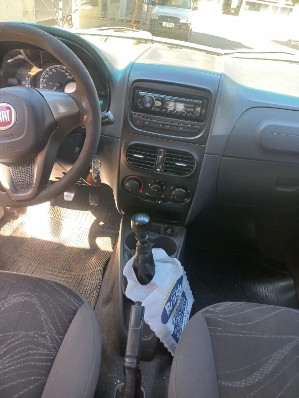 Fiat Strada Working Hard 1.4 Fire Flex 8V CS 2017 - Foto 5