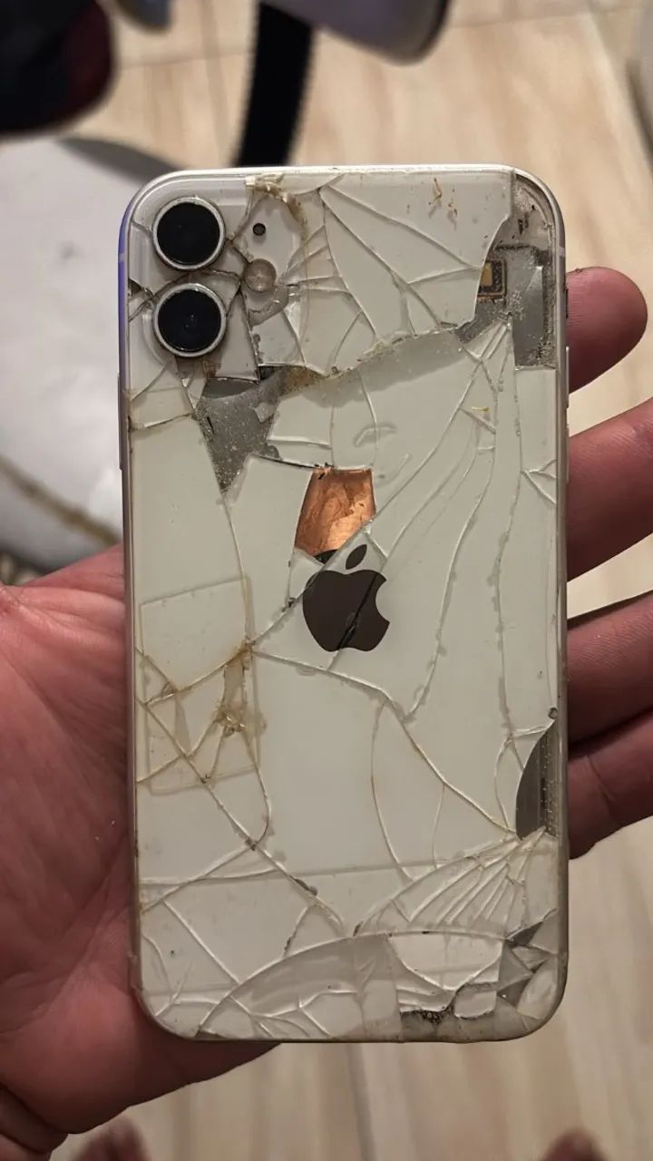 IPHONE 11 128GB - Foto 3