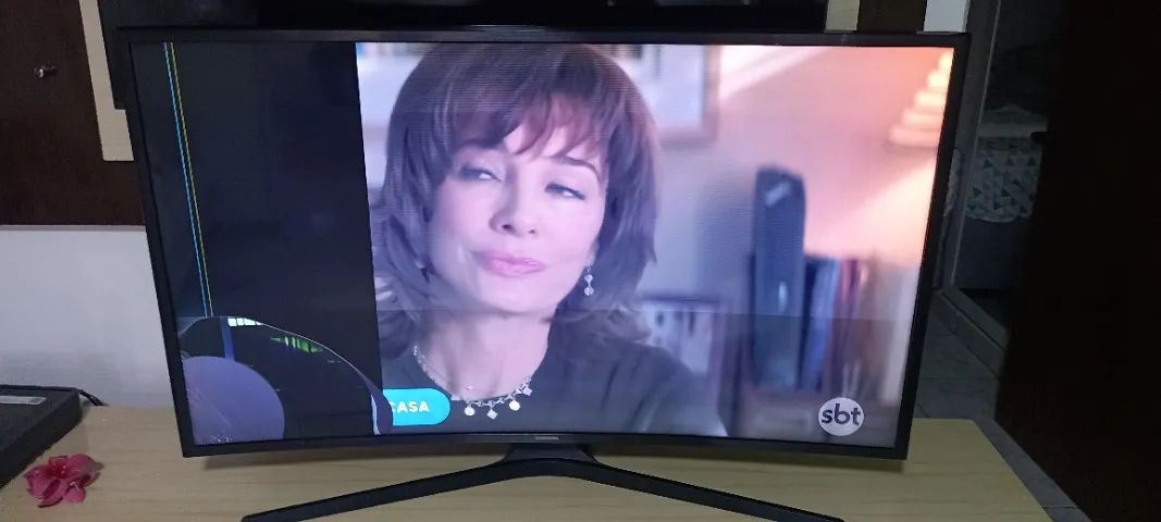 Smart TV Samsung 40" UN40KU6300 Curva - Com Defeito / Para Peças ou Conserto - Foto 5