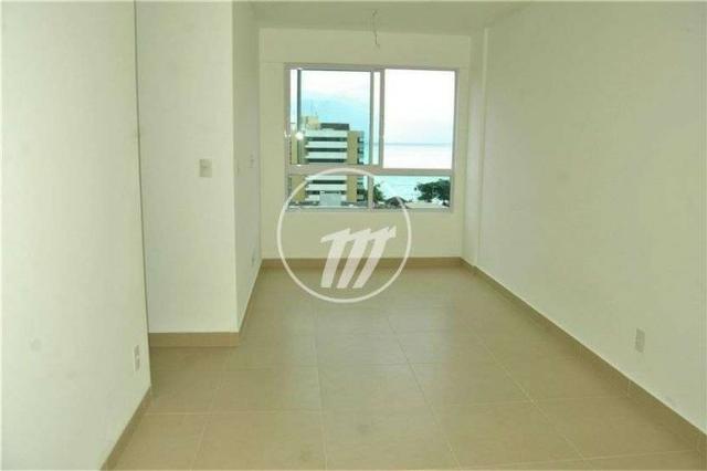 Lindo apartamento com 50 m², 2/4 (sendo 01 suíte), área de lazer na Ponta Verde. REF:B1622 - Foto 2