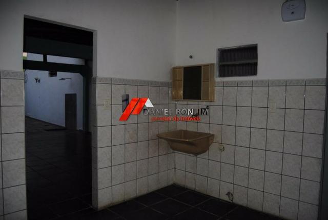 Oportunidade casa lote inteiro e parte alta do Santa Rita por apenas - Foto 7
