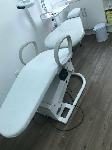 Vende-se maca com elevação automatizada - Foto 3