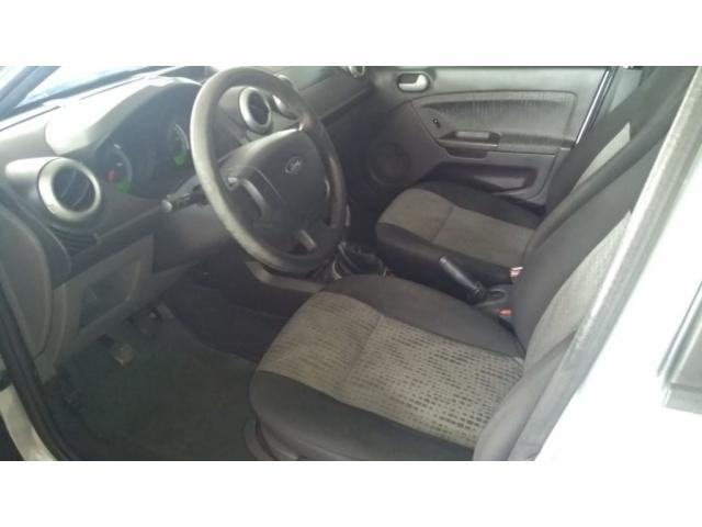 FORD FIESTA SED. 1.6 8V FLEX 4P - Foto 3