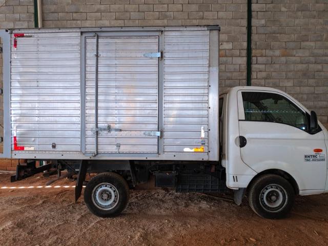 Vende-se ou Troca Van - Foto 2