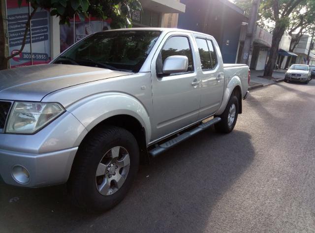 Vendo ou Troco Nissan Frontier
