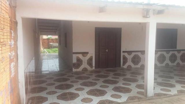 Vende-se uma casa no bairro Canaã aceita carro - Foto 3