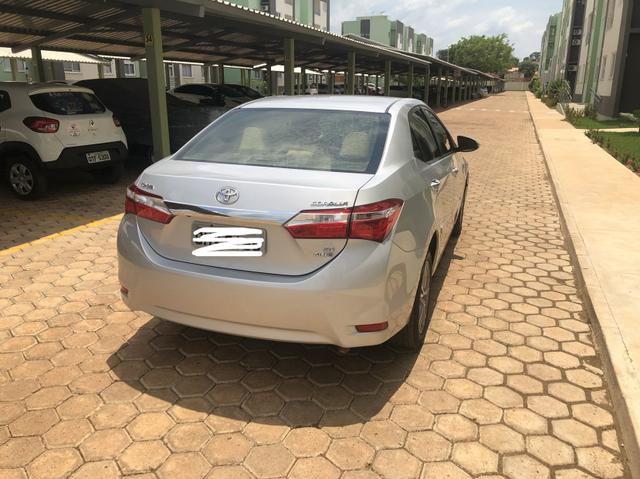 Toyota Corolla Altis 15/16 - Foto 2