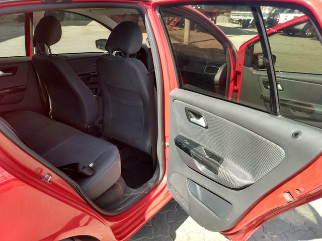 Vw Fox GII 1.0 Ano 2012 Completo - Foto 11