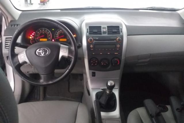 TOYOTA COROLLA 1.8 GLI 16V FLEX 4P MANUAL. - Foto 8