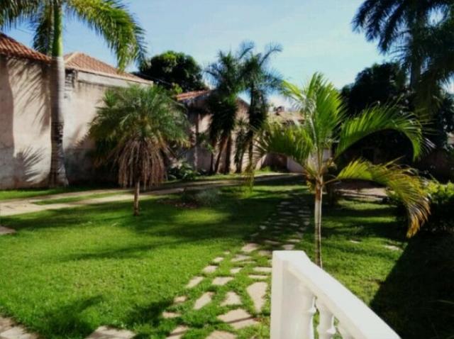 Lindo sobrado aos pés do Park Way, 04 quartos, paisagismo - Foto 12