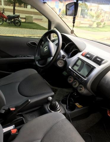Honda Fit 2008 LX 8v COMPLETO EXTRA - Foto 2