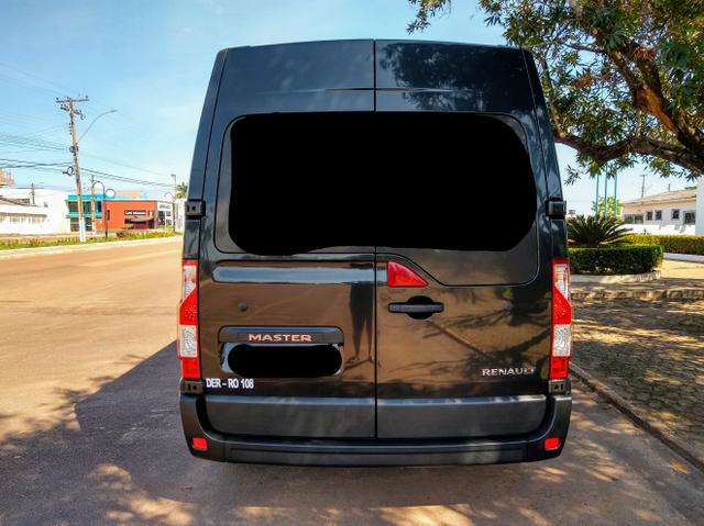 Renault Master versão L3H2 Longa 17 Lugares - Foto 2