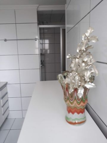 Apartamento mobiliado de 3 dormitórios próximo ao Jardim Botânico - Foto 6