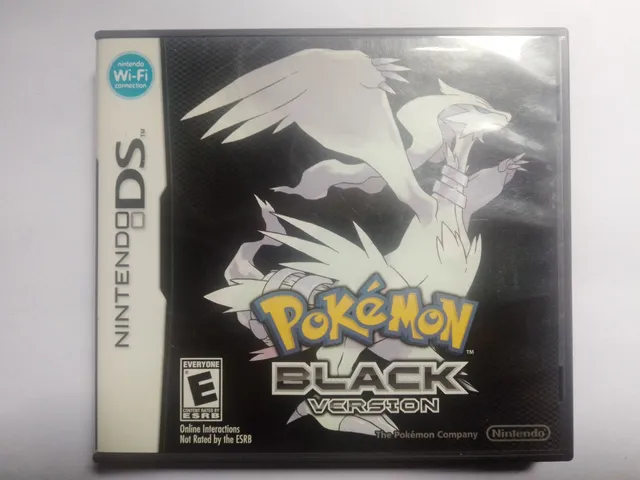 Pokémon Black Version Nintendo DS com Figuras Exclusivas Leiria, Pousos,  Barreira E Cortes • OLX Portugal