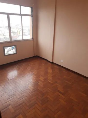 Alugo apartamento em Madureira 2 quartos 