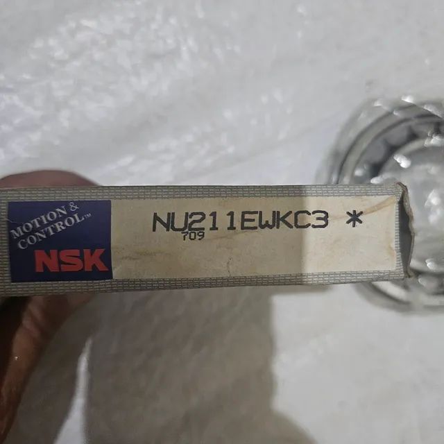 Rolamento NU211 C3 NSK novo sem uso - Foto 3