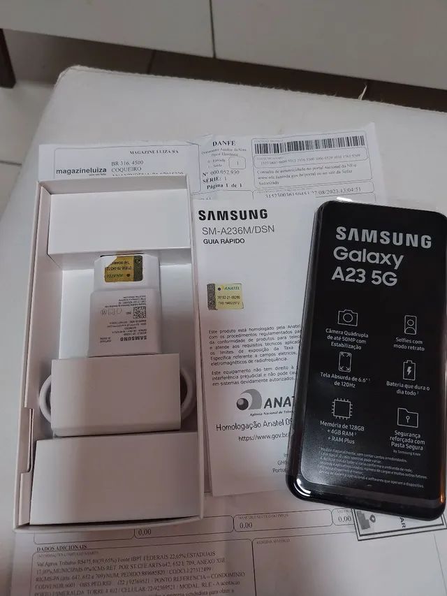 Celular Samsung Galaxy A23 5G A236M 4GB de RAM / 128GB / Tela 6.6