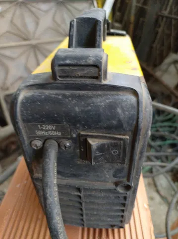 Máquina de solda eletrônica Esab