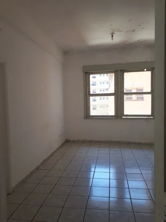 Alugo salas comerciais
