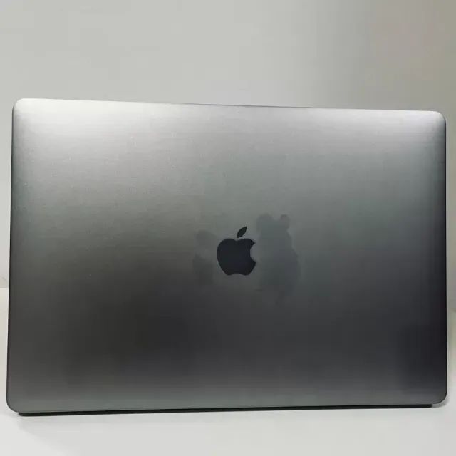 MacBook Pro 2019 i9 - 32Gb - Radeon Pro Vega 20 - 1Tb SSD - Touchbar - Foto 2