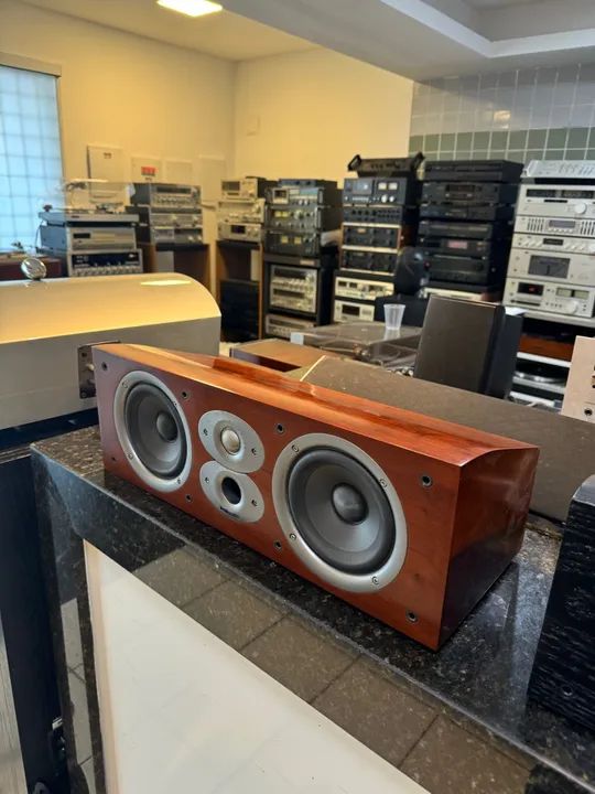Espetacular Caixa de Som Central  Polk Audio Modelo CSI A4  - Foto 4