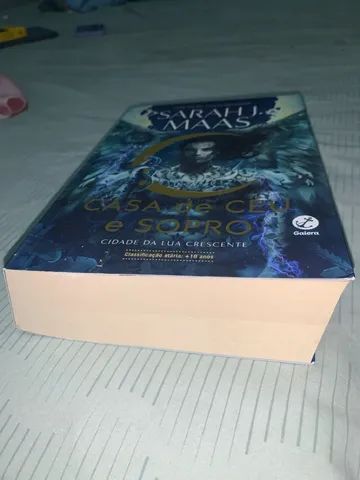 livro Sarah j maas casa de céu e sopro  - Foto 2