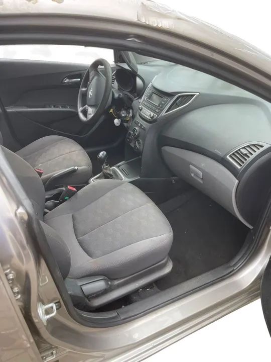 HYUNDAI HB20S 1.6M COMF 2015 2016 sucata somente para retirada de peças  - Foto 3