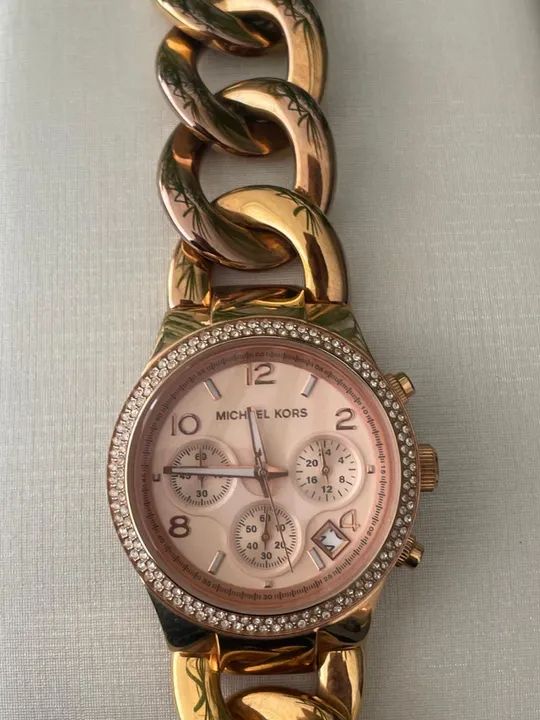 relógio feminino michael kors modelo 3247 rose gold aro cravejado duplo - Foto 4
