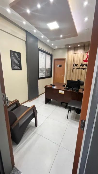 Sala Comercial Mobiliada à Venda no Ed. Business 316  R$ 225.000 - Foto 7